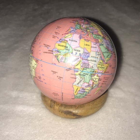 Anthropologie Other - Mini pastel pink globe